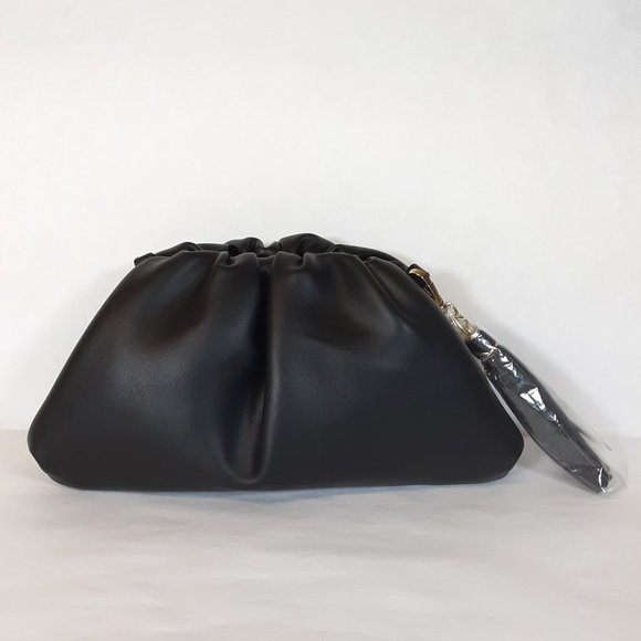 Understated Leather Handbags - UNDERSTATED LEATHER BLACK CRESCENT CLUTCH VEGAN LEATHER W/CROSSBODY CHAIN NEW